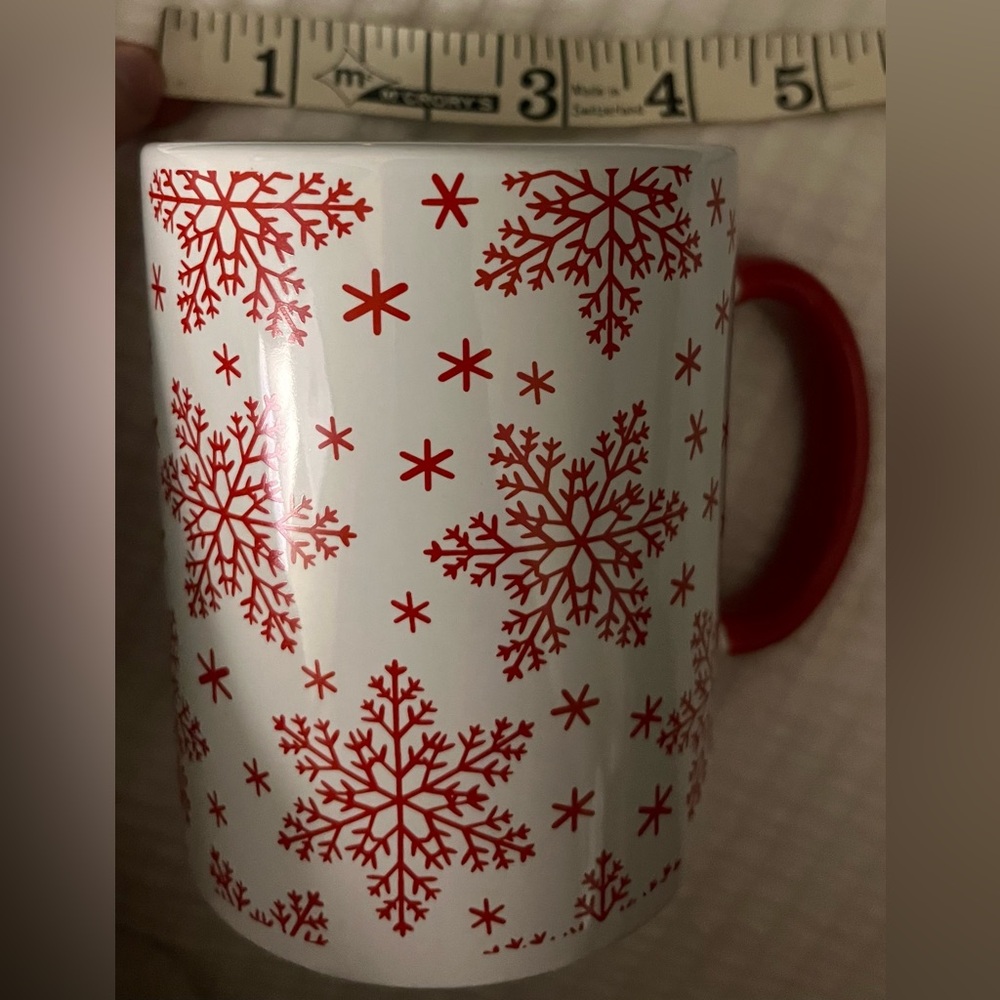 Red Snowflake Mug - Picture 5 of 5